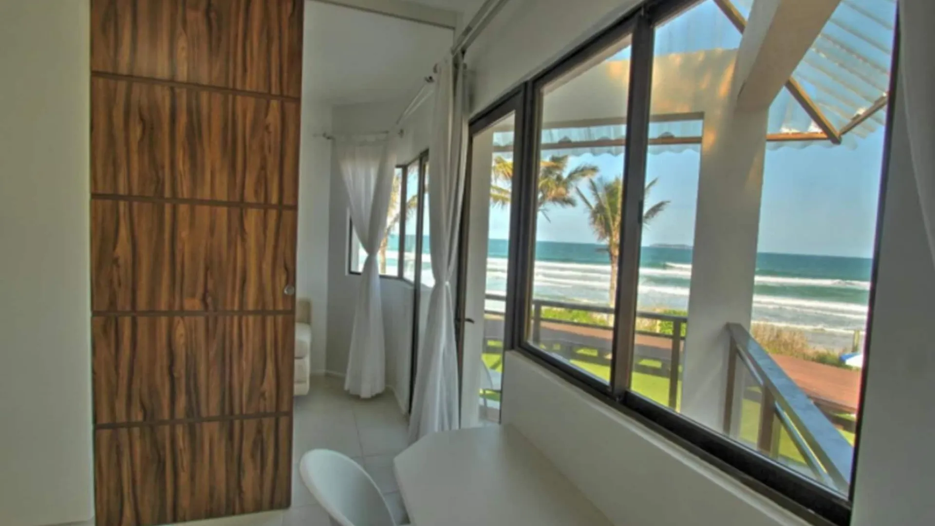 Hotel Atlantico Bombinhas 4*,  Brazil
