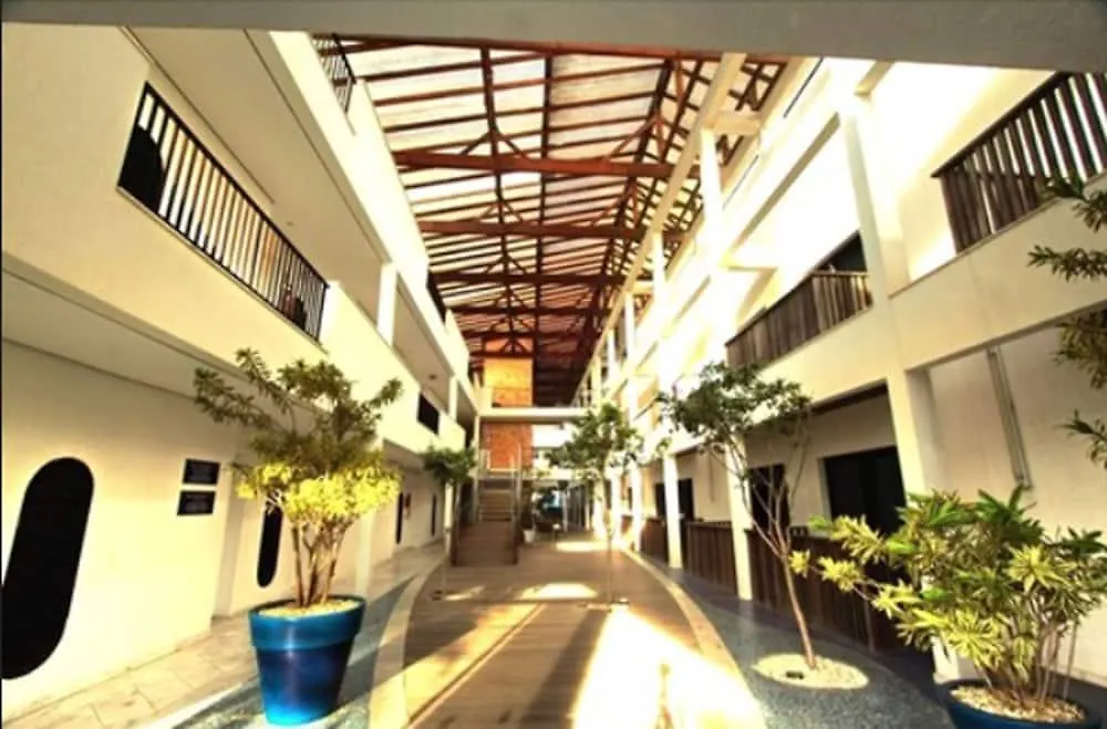 Hotel Atlantico Bombinhas 4*,